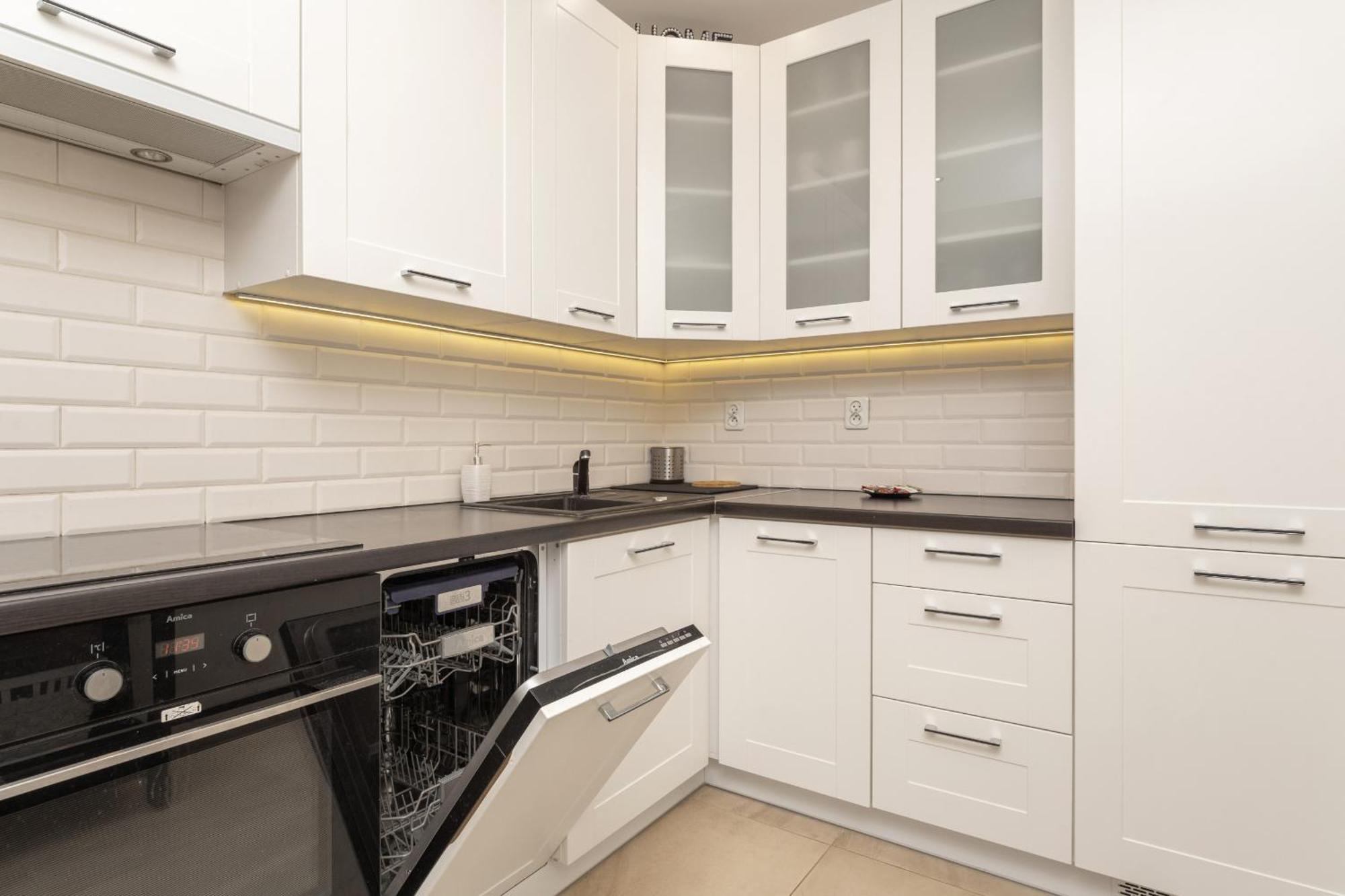 Comfortable Apartment Krakowska Wroclaw With Free Parking By Noclegi Renters Ngoại thất bức ảnh