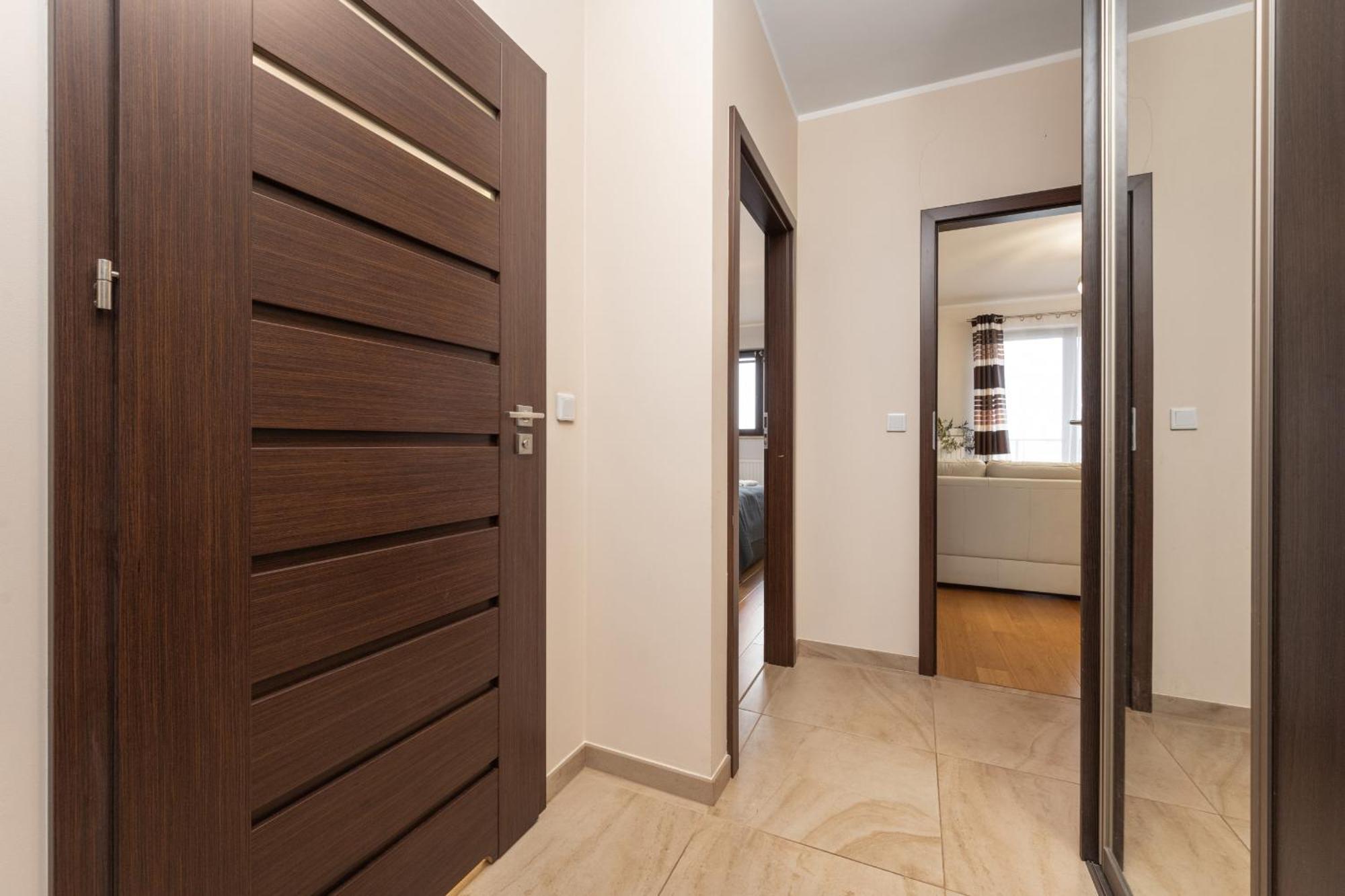 Comfortable Apartment Krakowska Wroclaw With Free Parking By Noclegi Renters Ngoại thất bức ảnh