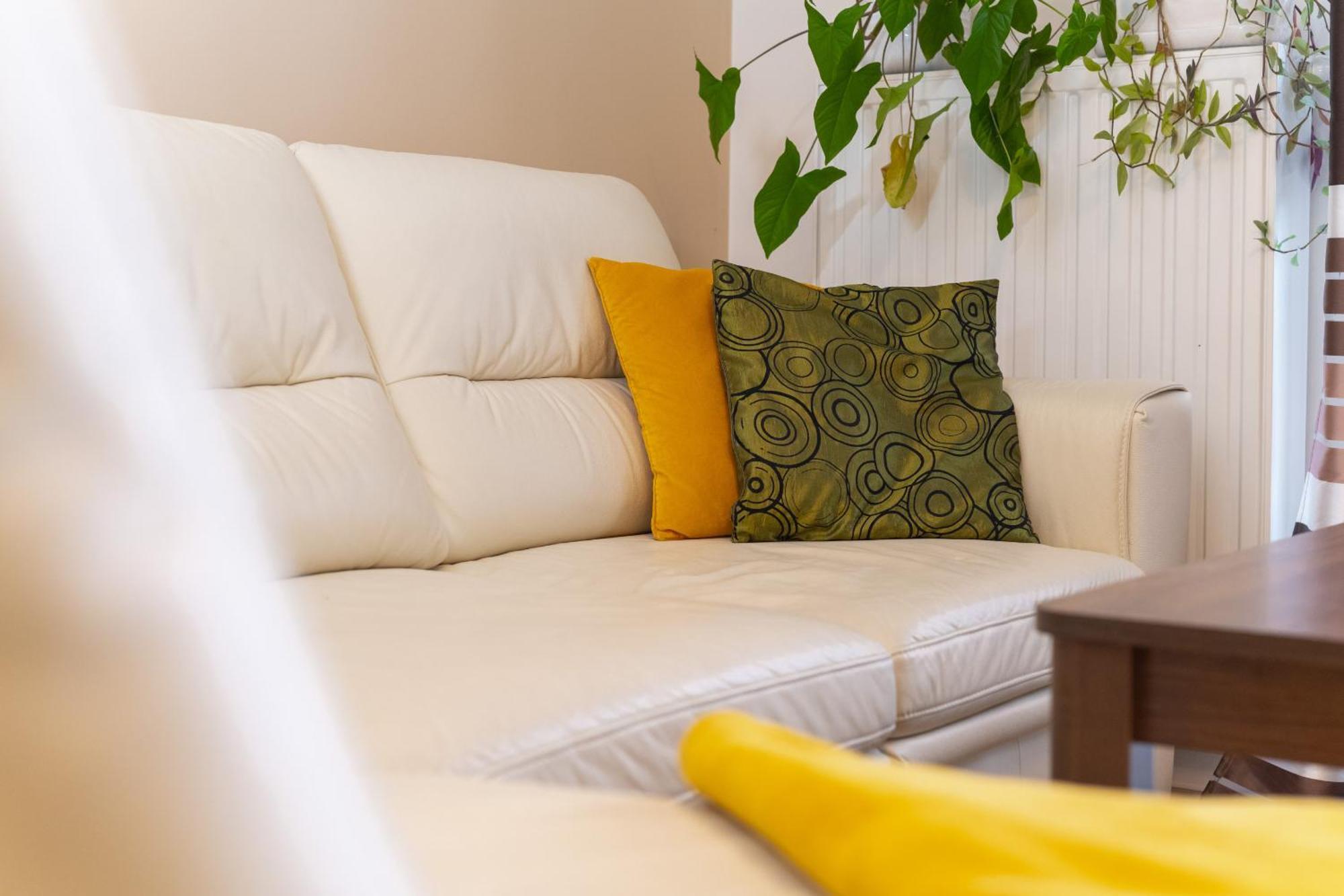 Comfortable Apartment Krakowska Wroclaw With Free Parking By Noclegi Renters Ngoại thất bức ảnh
